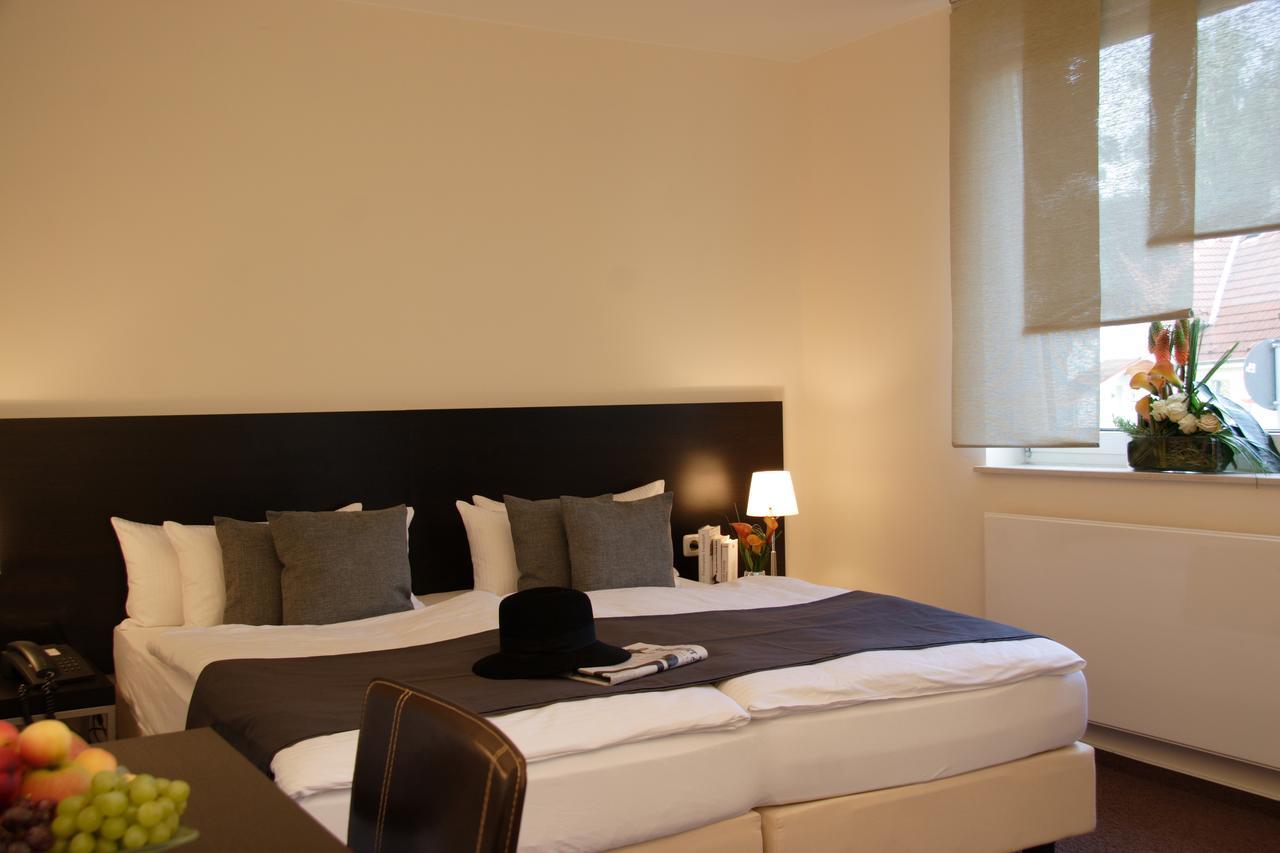 Hotel Bonjour Bad Soden am Taunus Eksteriør bilde